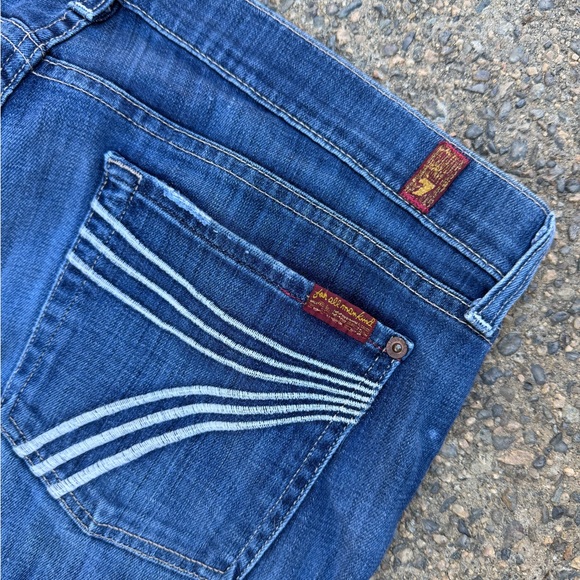 7 For All Mankind Dojo Jeans Dark Wash - Picture 10 of 10